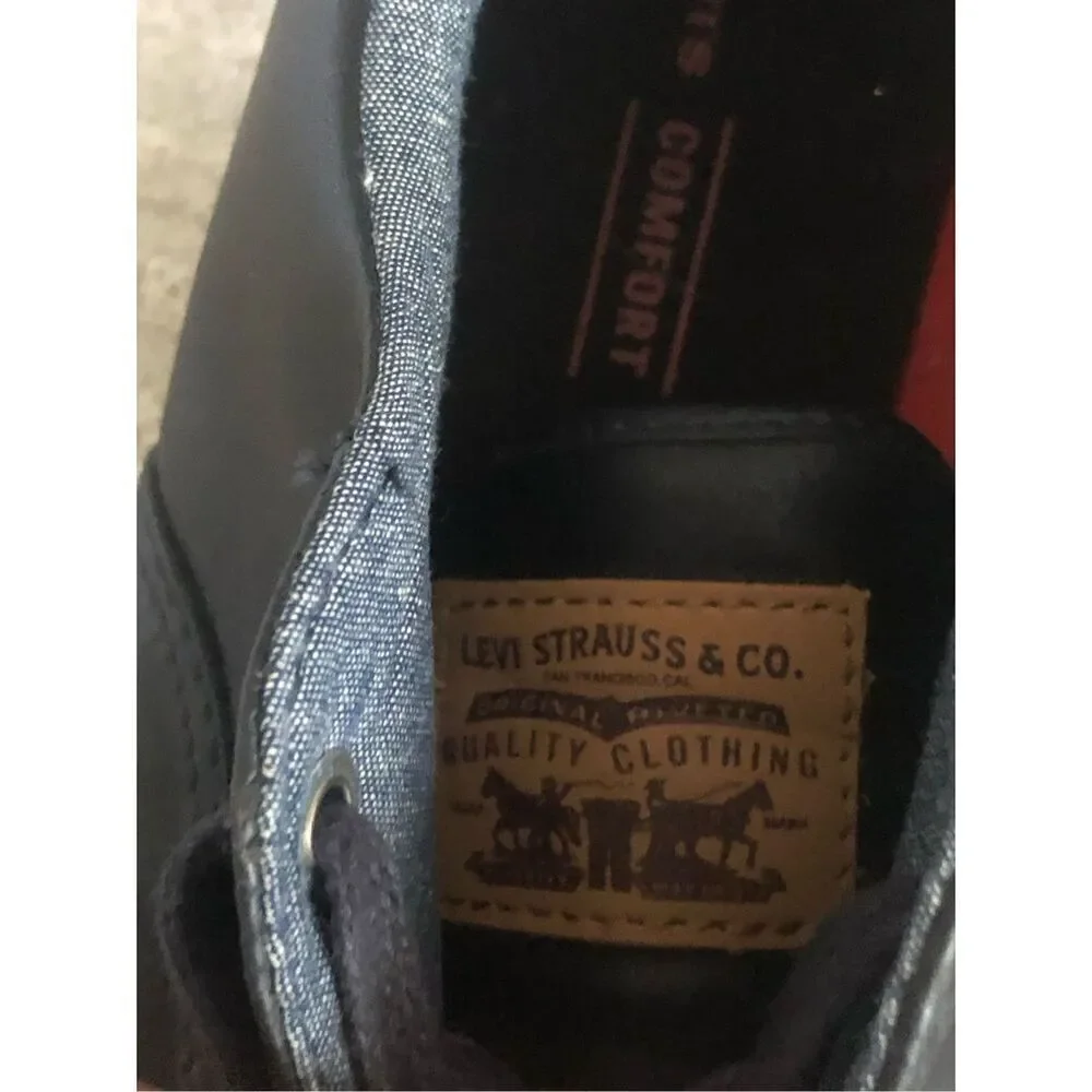 Levis Comfort Men’s Sneakers US Size 13